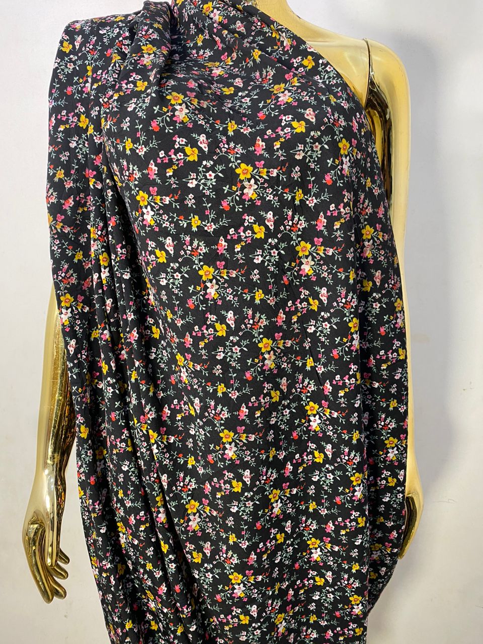 K&Y Vintage Miss elegant little flower fabric