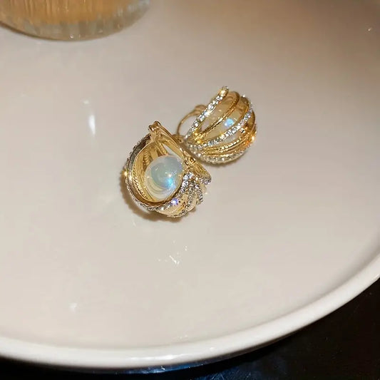 Mediaval Pearl Basket Real gold plating Hoop Earrings SJP