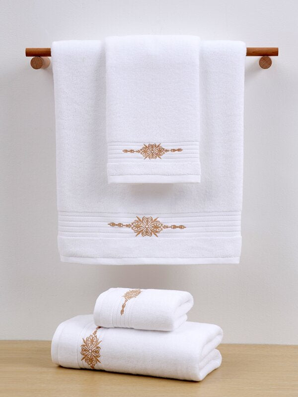 1pc Scroll Embroidered Towel - White