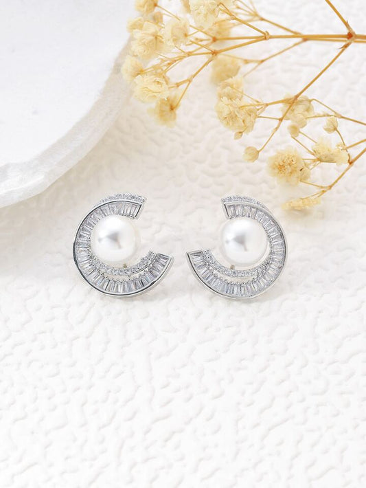 Bulgari Delight Pearl Silver Zircon Earring SJP