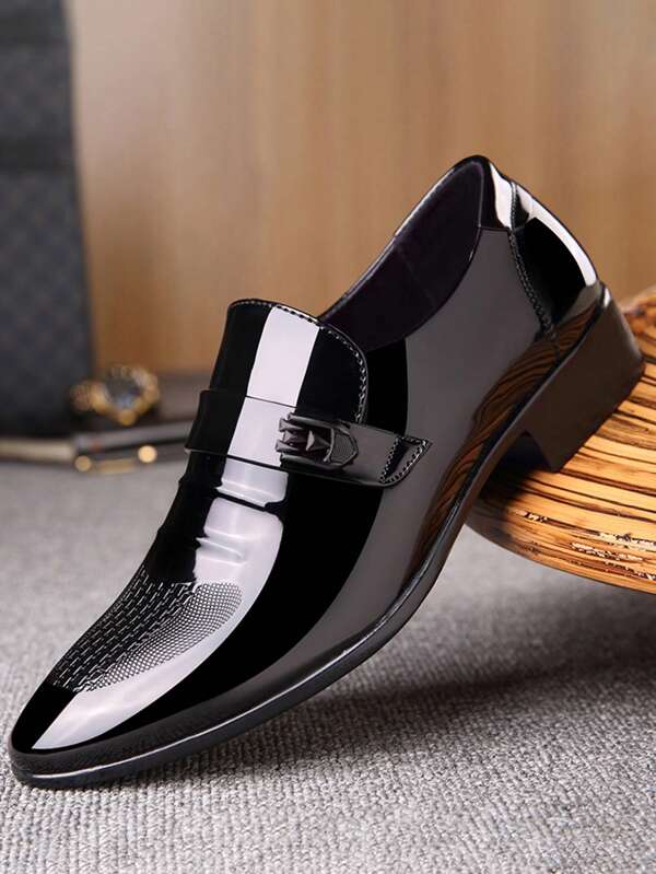 Men Metal Decor Artificial Leather Dress Shoes Black