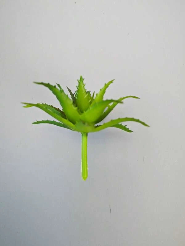 1pc Plastic Artificial Succulent Plant - Green