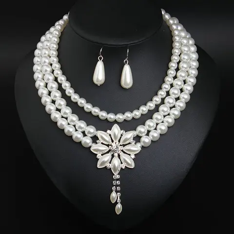 3 layers Classic Pearl Necklace Set
