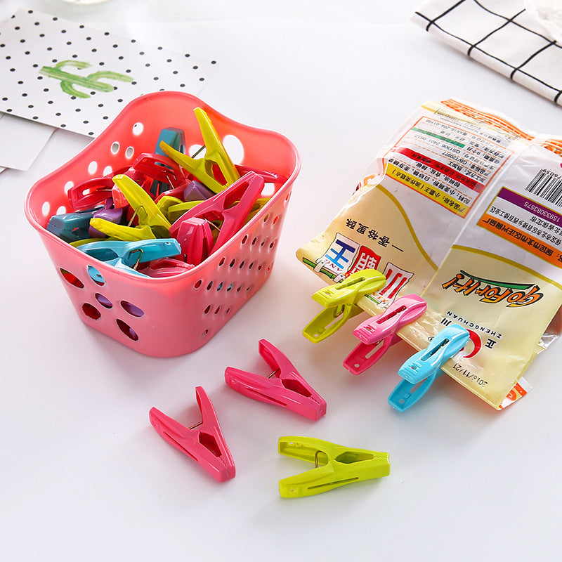 Ace Home Essentials 30 pieces of pegs