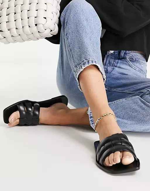 ASOS DESIGN Fame woven jelly flat sandals in black - BLACK