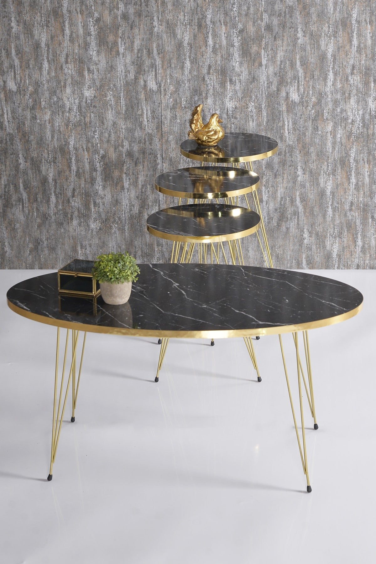GOLDFALEZ BLACK Nesting Table And Center Table Ellipse Set Gold Bendir Wire
