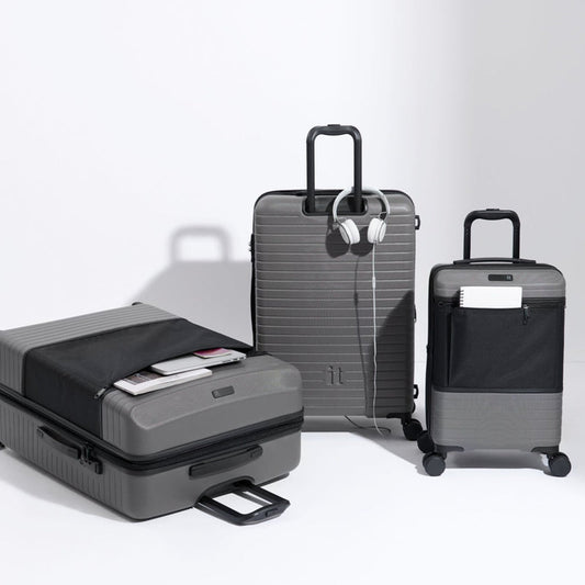 IT Luggage Hi Impakt  Expandable Attuned - 3pc Set (Charcoal)