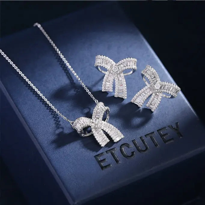 Trendy Luxury Zirconia Bowknot Necklace Set SJP