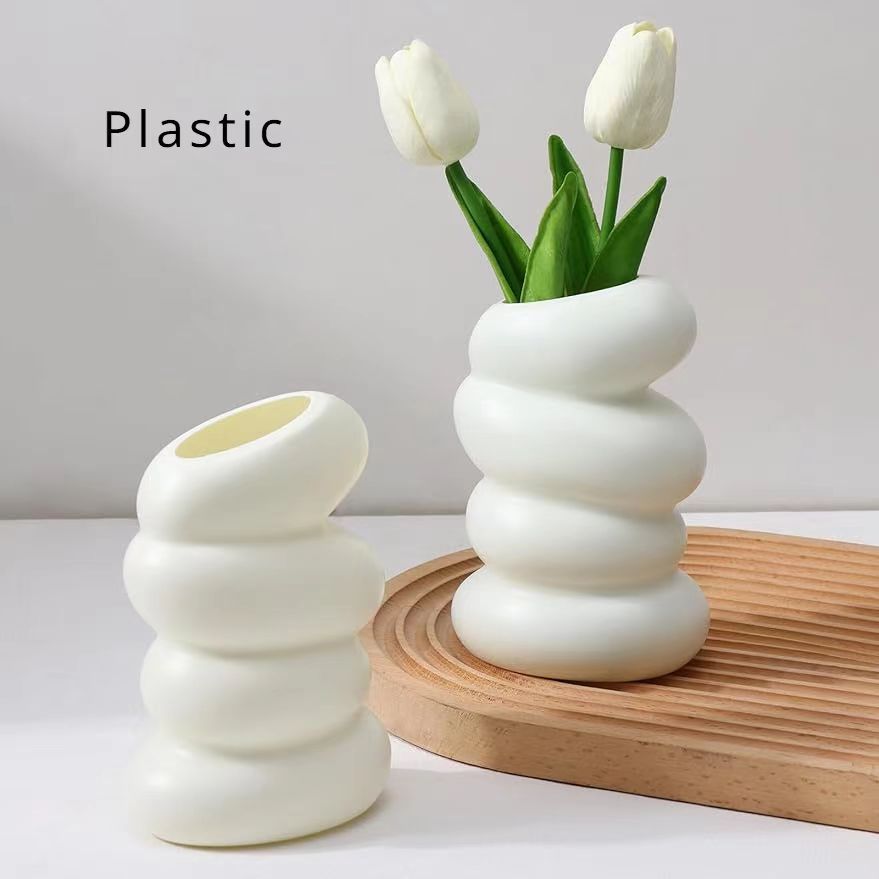 1pc New plastic spiral vase (Dark green and white)