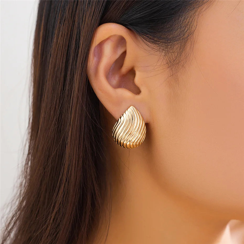 Gold Seashell Clam Earring SJP