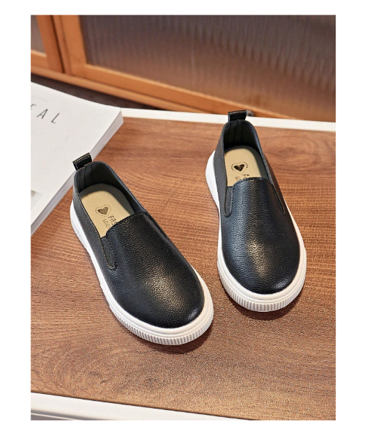 Shein A Pair Of Spring And Autumn New Style Soft Soled Anti-Skid Flat Shoes For Toddler Boys And Girls Breathable Slip-On Leather Shoes