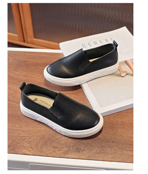 Shein A Pair Of Spring And Autumn New Style Soft Soled Anti-Skid Flat Shoes For Toddler Boys And Girls Breathable Slip-On Leather Shoes