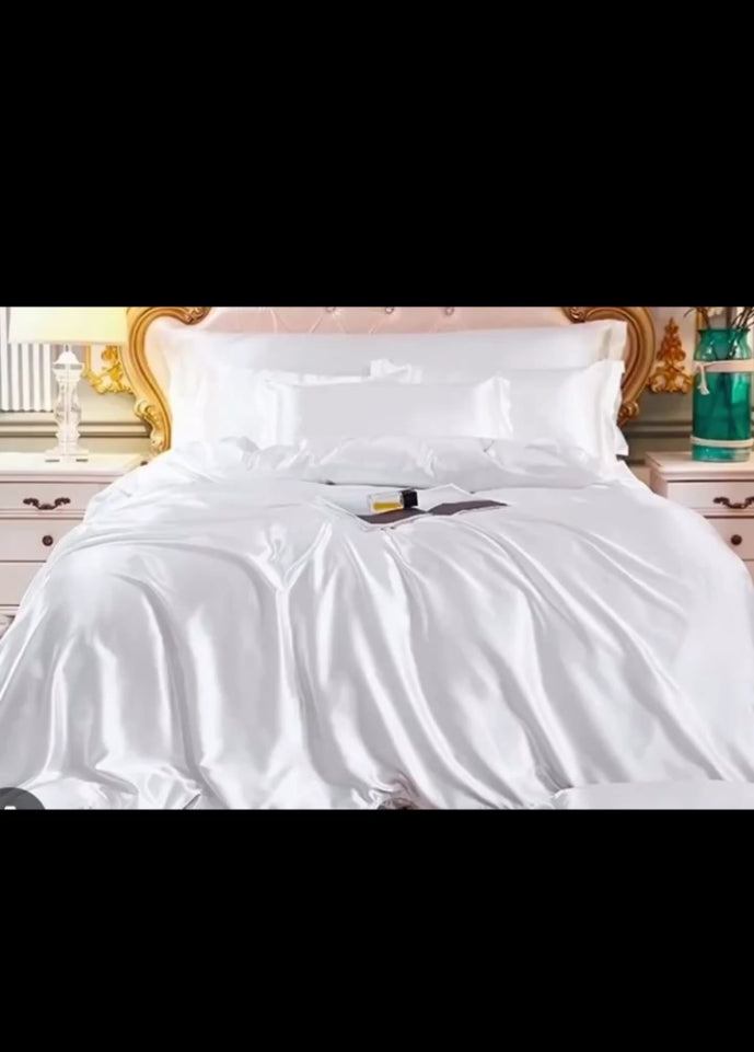 Yoyo Beddings Plain White Duvet Cover Set