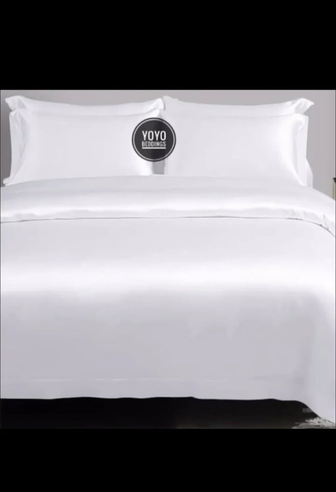 Yoyo Beddings Plain White Duvet Cover Set