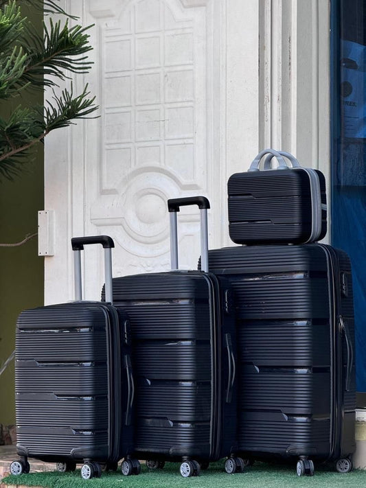 BoxVault Black 3-piece Luggage set