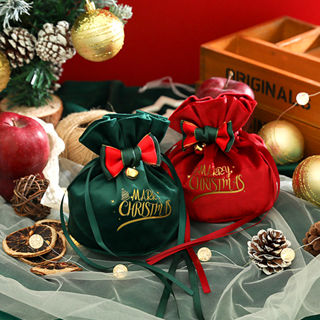 1Pc Christmas Velvet Gift Bag Santa Drawstring Bag Candy Apples Handle Bag Christmas Tree Hanging Decoration New Year Christmas Gift