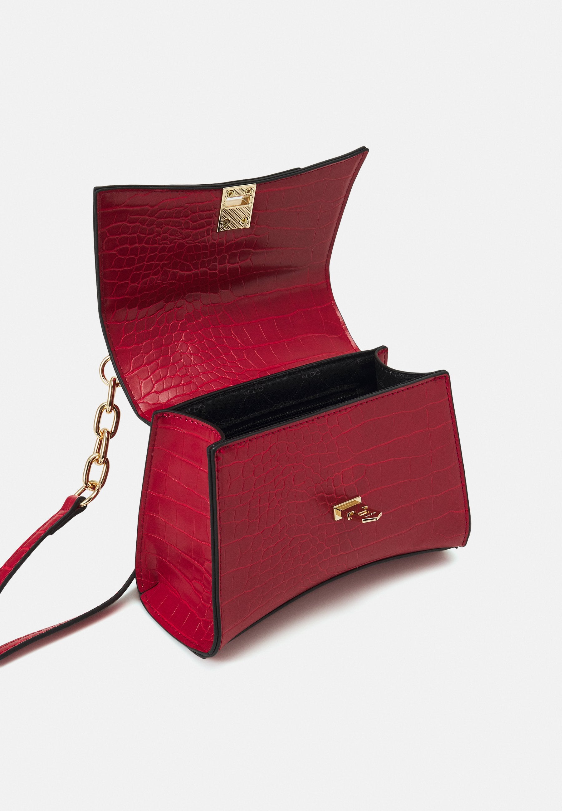 Woman handbag in pink patent - LOVESEAL950002033 | ALDO Cyprus