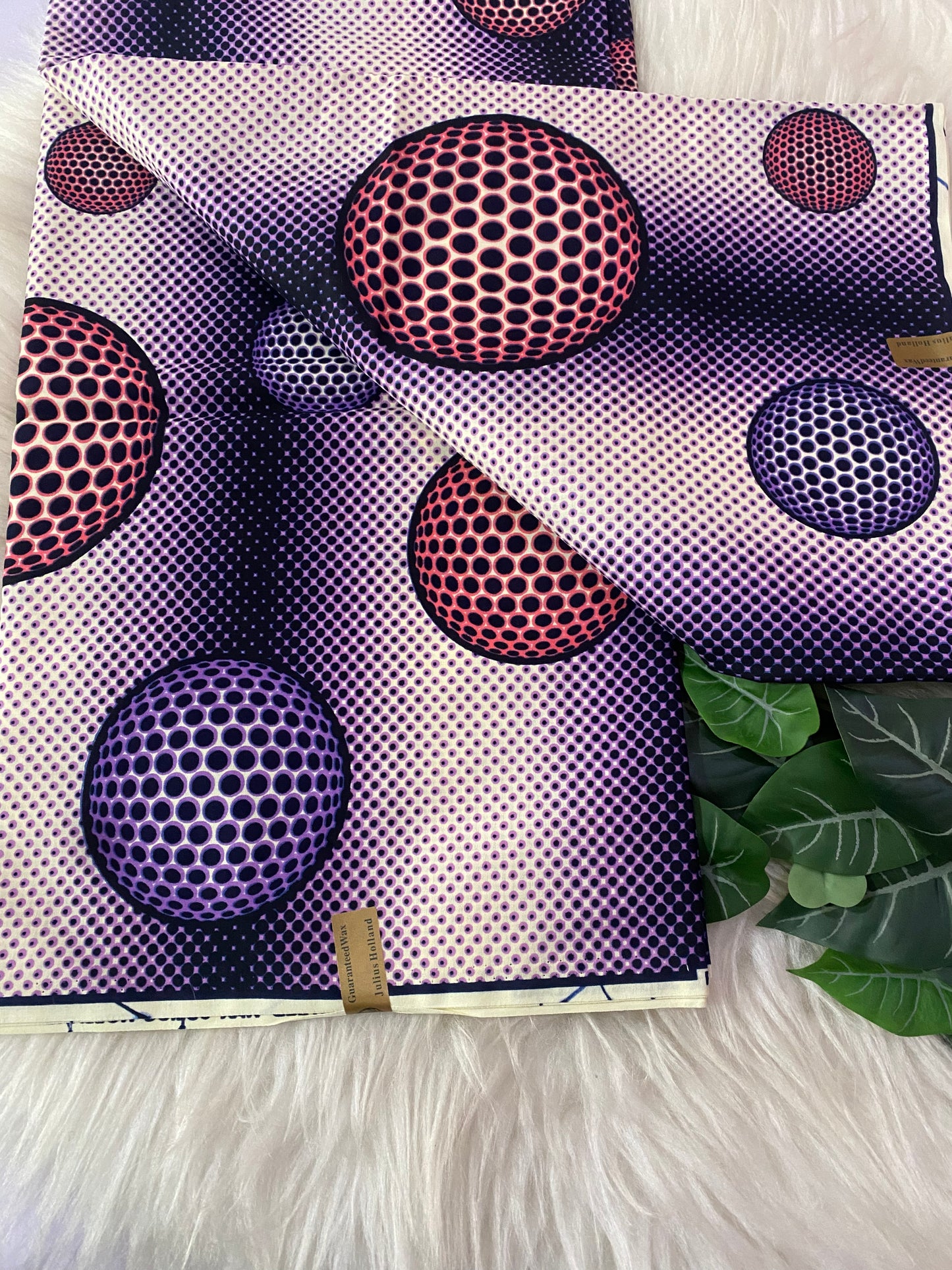 Julius Holland Wax : Purple with circle prints