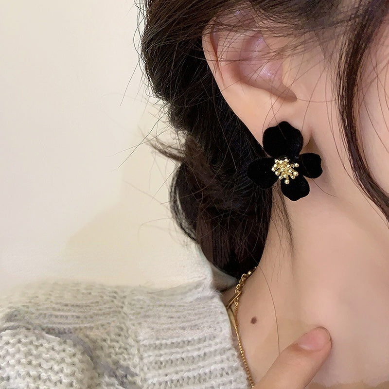 Passion Velvet Black Floral Earrings SJP