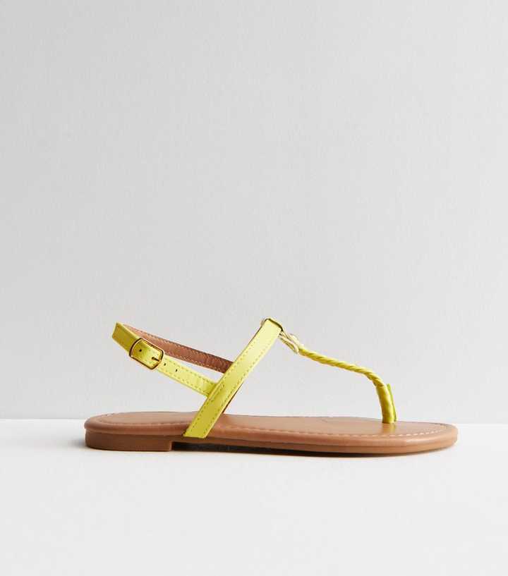 NEW LOOK  Yellow Leather-Look Plaited Toe Post Sandals