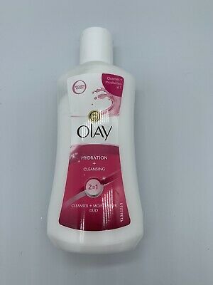 Olay Cleanses + moisturises 2-1 duo